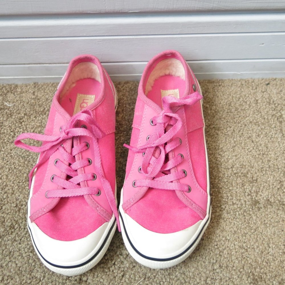 UGG Broderick Sneaker Girls Size 3 Pink